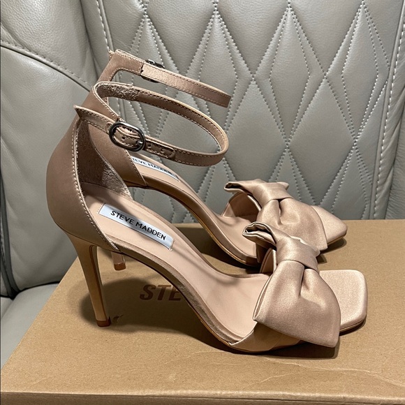 Steve Madden Satin Bow Ankle-Strap Heels in Blush Pink - Picture 5 of 7